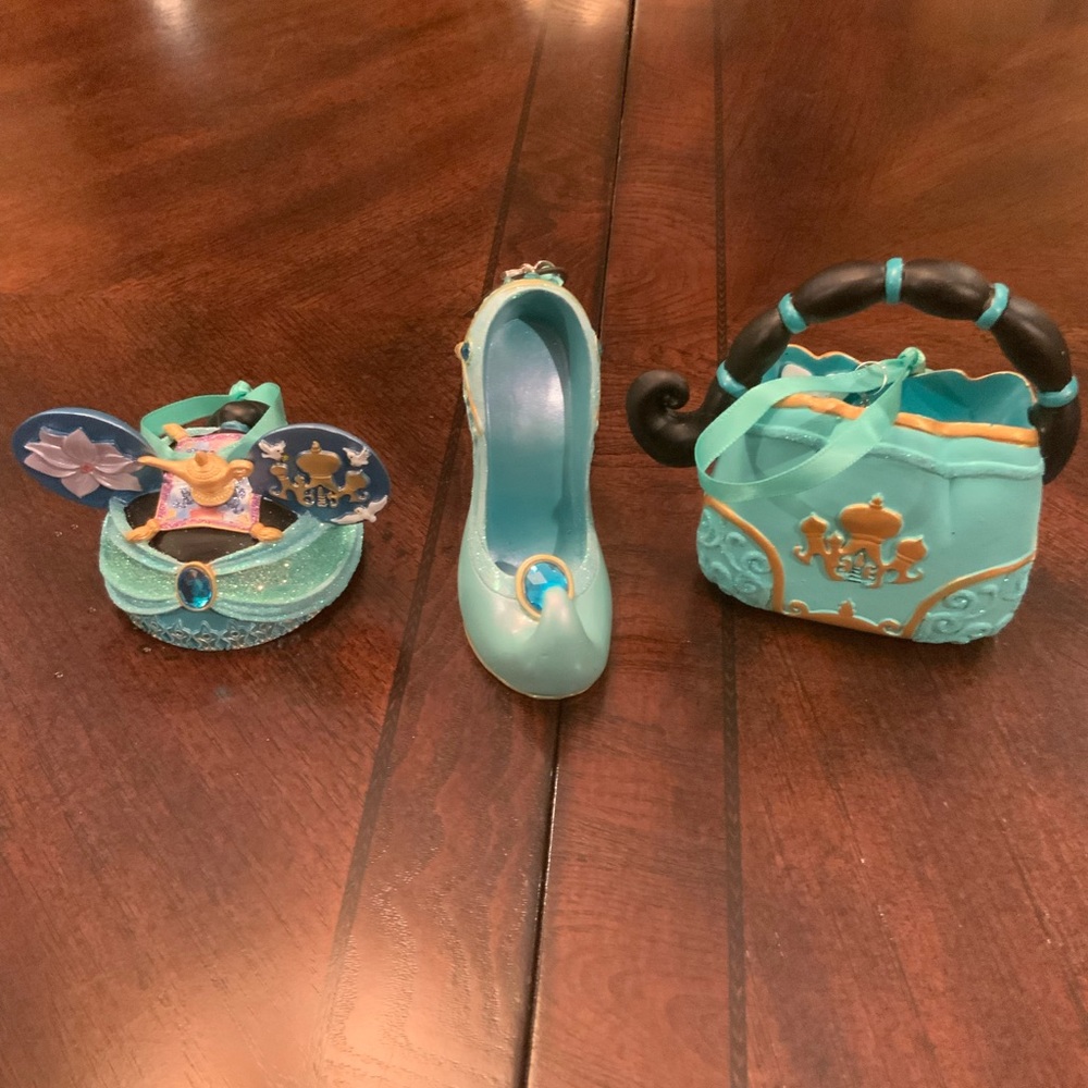Disney Jasmine Xmas ornaments, hat, shoe and pocketbook